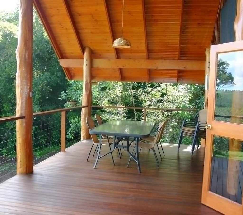 rvbalcony2 Thecanopytreehouses